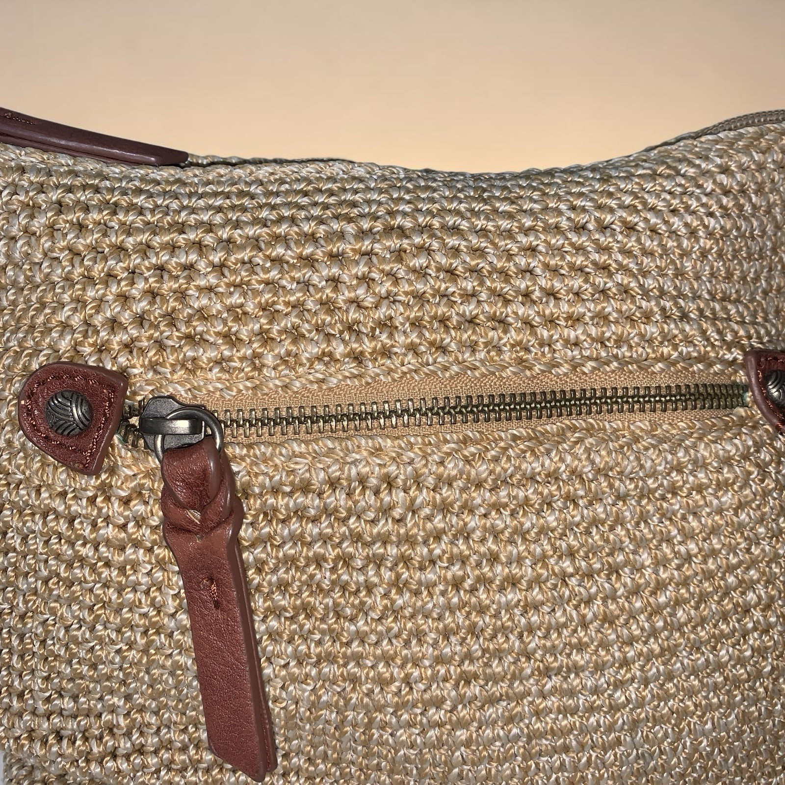 The SAK Indio Crochet Hobo Purse Handbag Woven Bag Tan Pockets Zip Bag Charm