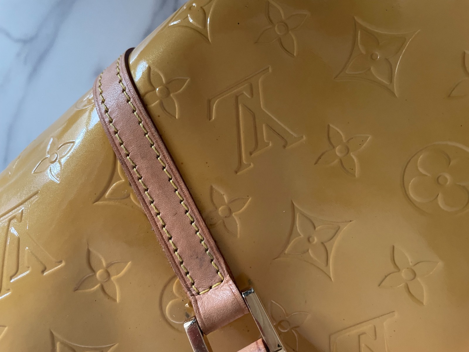 LOUIS VUITTON Bedford Monogram Vernis Yellow Patent Leather Handbag M91006 0717
