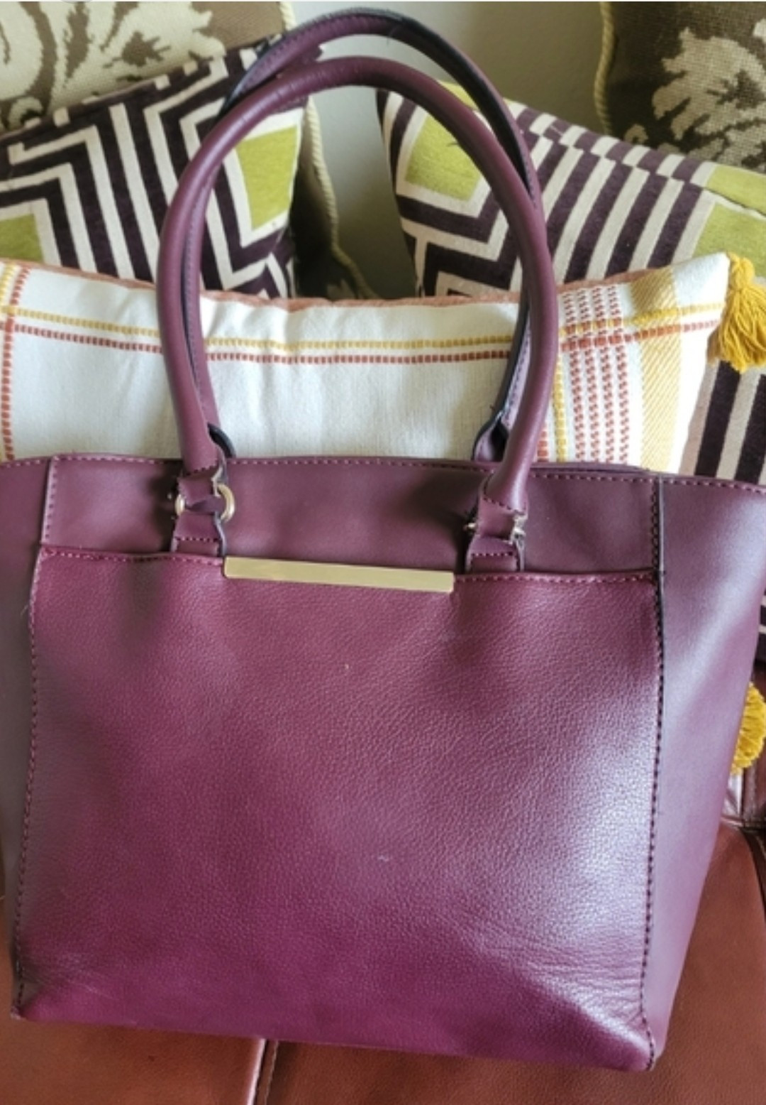 Women Burgundy Matte Tote Bag Double Handles Zip Gold Hardware Metal Bar