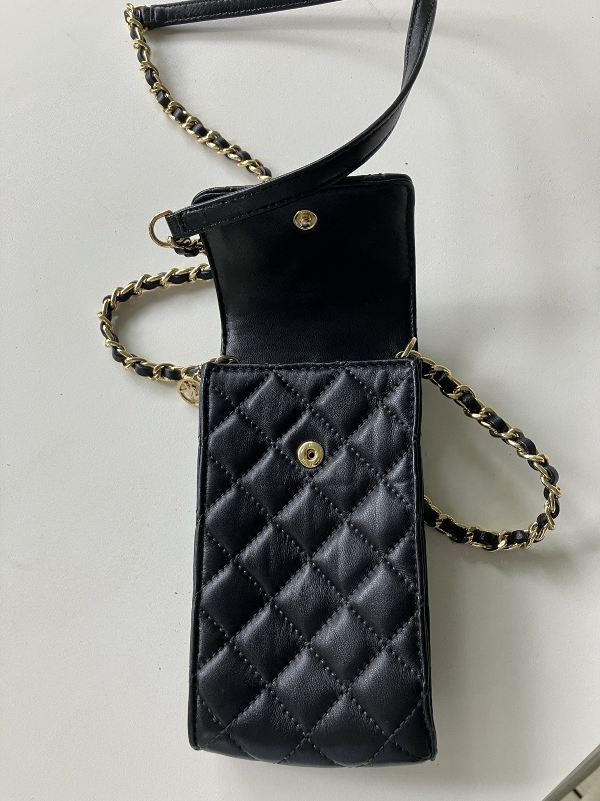 Michael Kors Sloan Black Faux Leather Quilted Crossbody Phone Bag Carrier