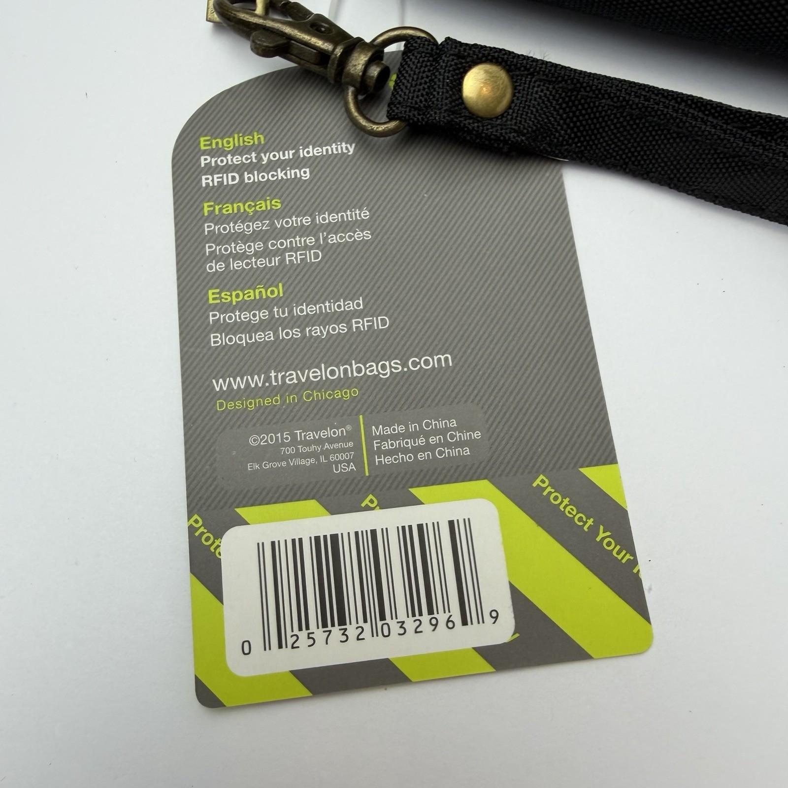 Travelon RFID Blocking Anti-theft Wristlet Clutch Wallet Black Travel NWT