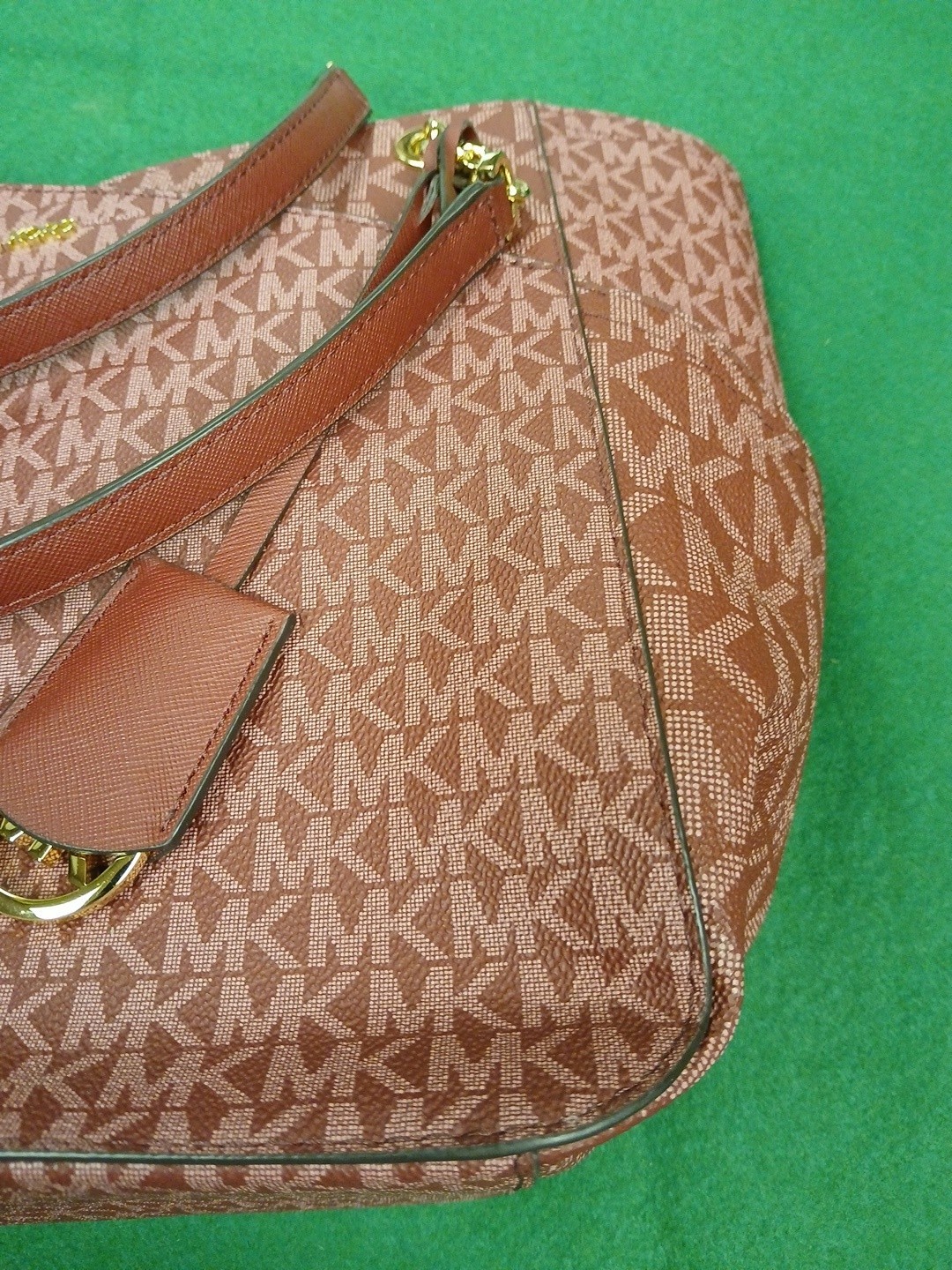 Michael Kors Jet Set Travel Large Chain Shoulder Tote Bag Very Nice