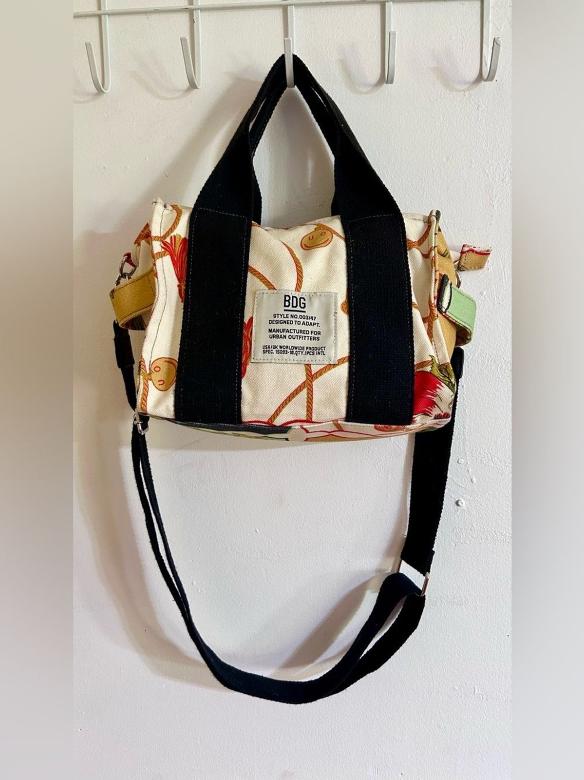 Urban Outfitters BDG Serena Canvas Zipper Adjustable Crossbody Smiley Rope Fun