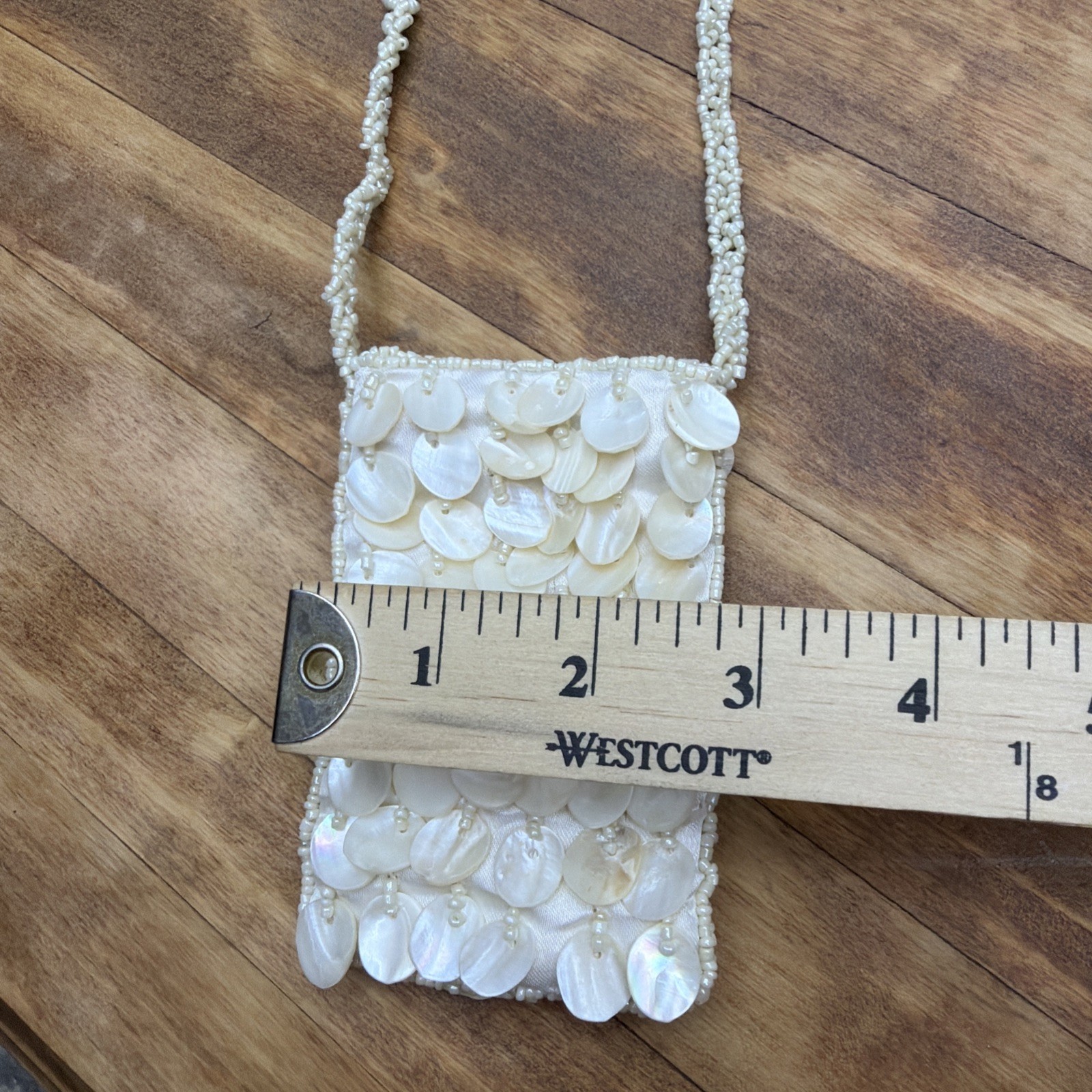 White Shell “mother Of Pearl” Beaded Bag Small Accessories Purse
