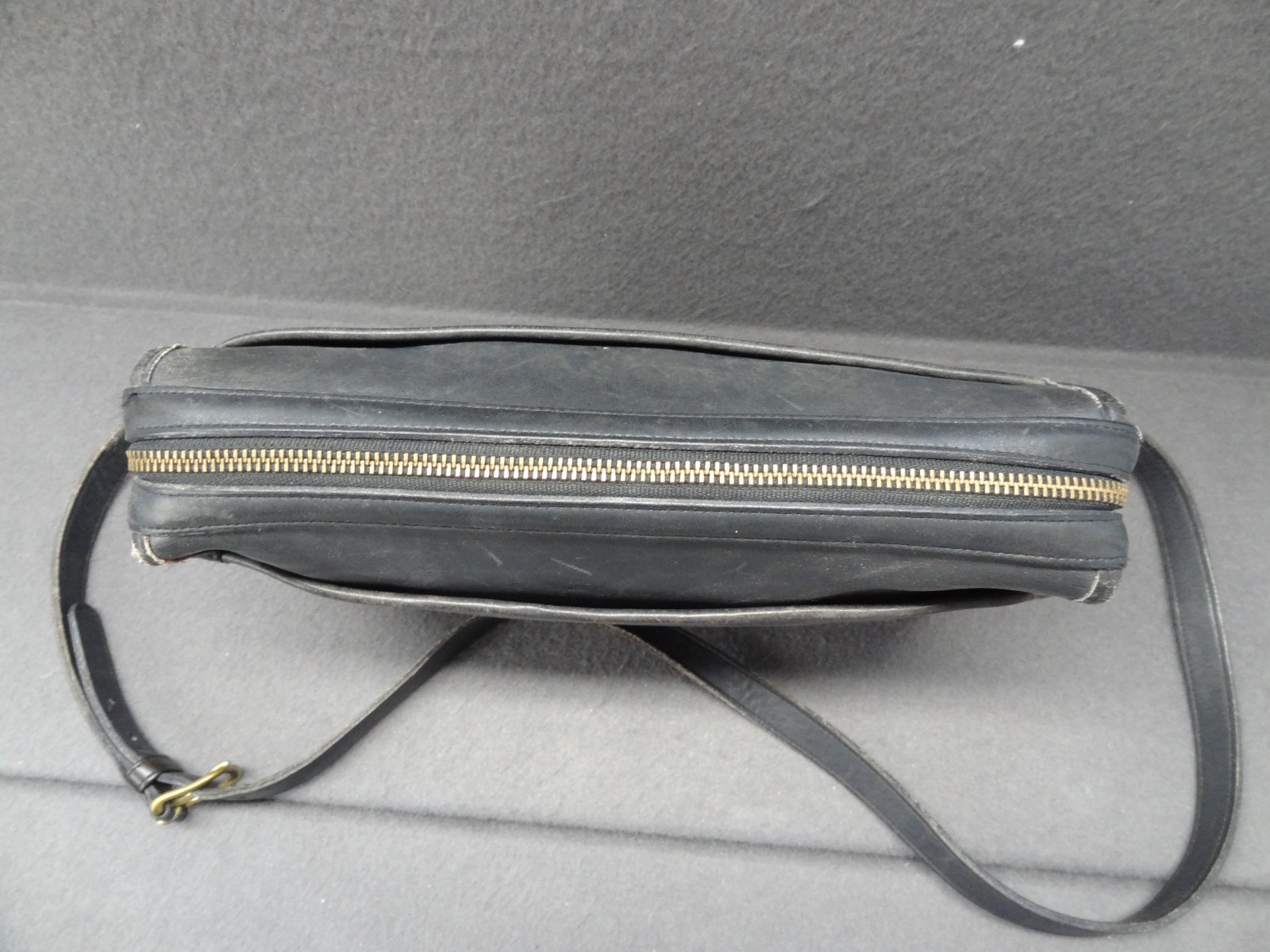 Coach Carson 11×7 VTG Shoulder Bag Handbag Purse Stone Dark Grey 90s 9939 Strap