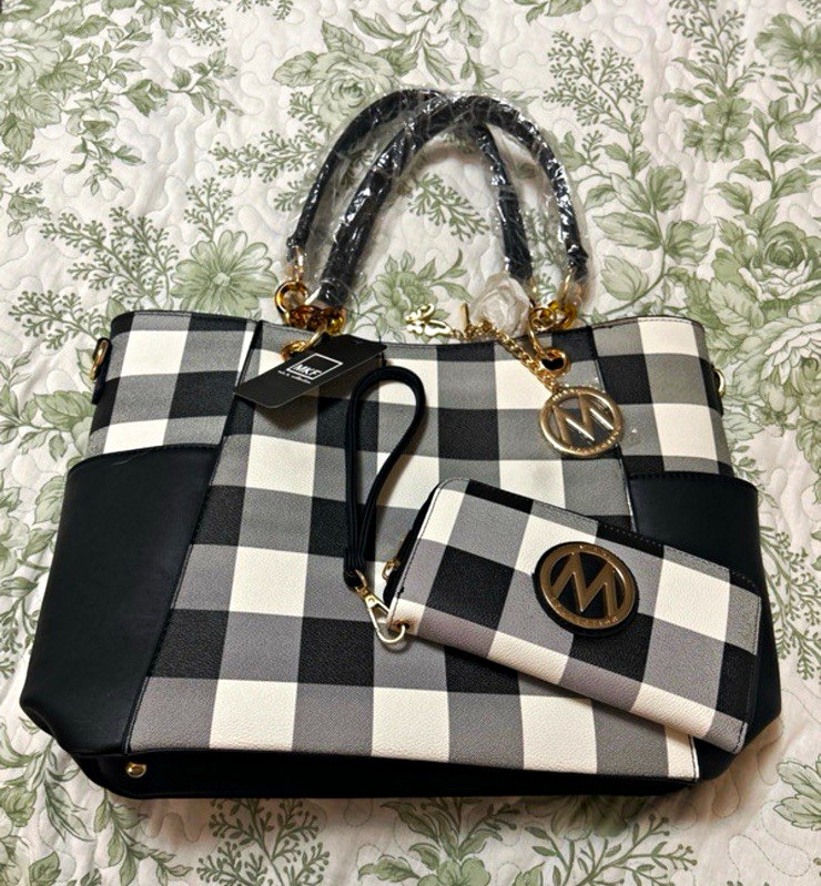 MKF Collection Checkered Tote w/ Wristlet Wallet Set Zip Gold Hardware Lined