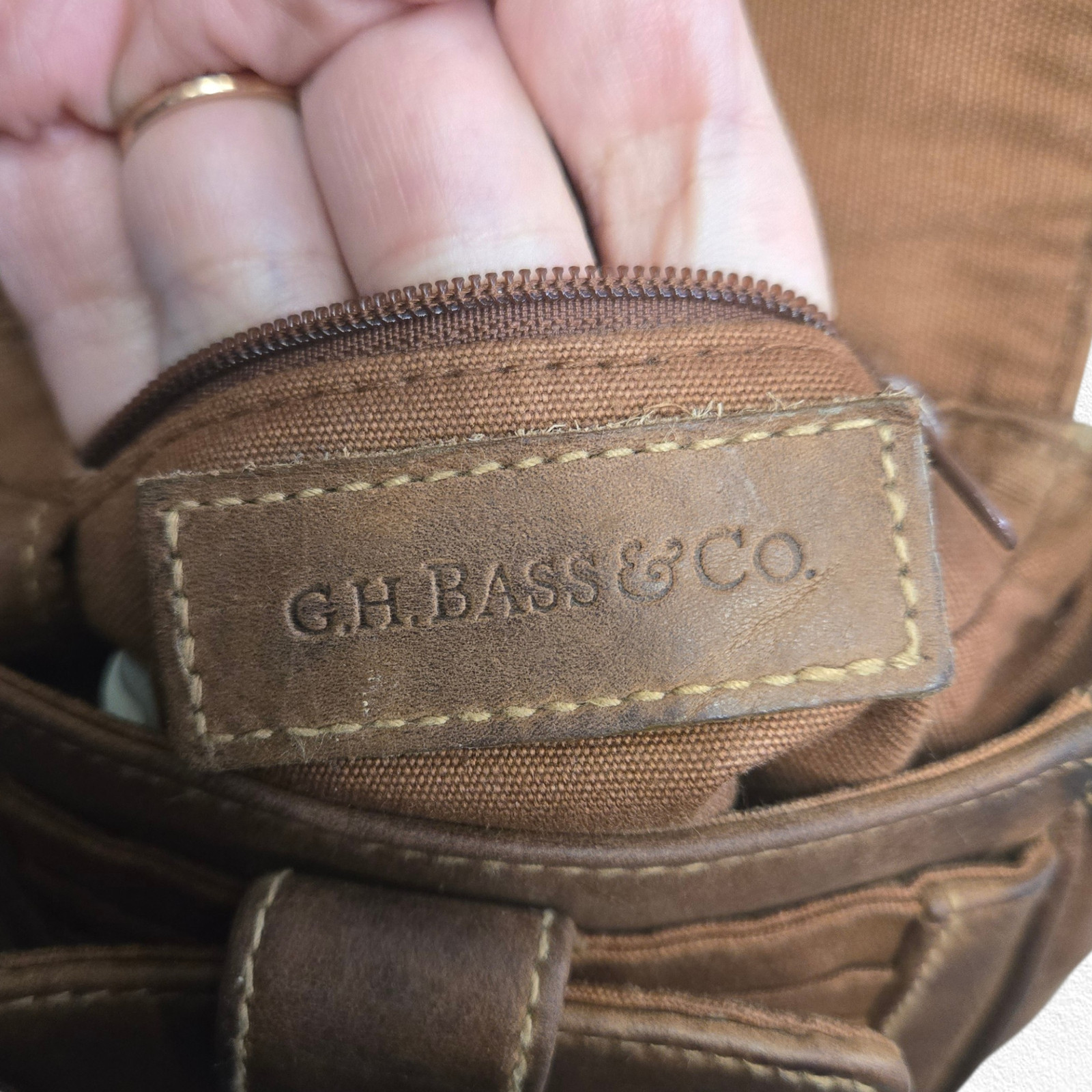 Vintage 90s G.H. Bass Leather Crossbody Bag Brown Mini Wallet Purse Phone Case