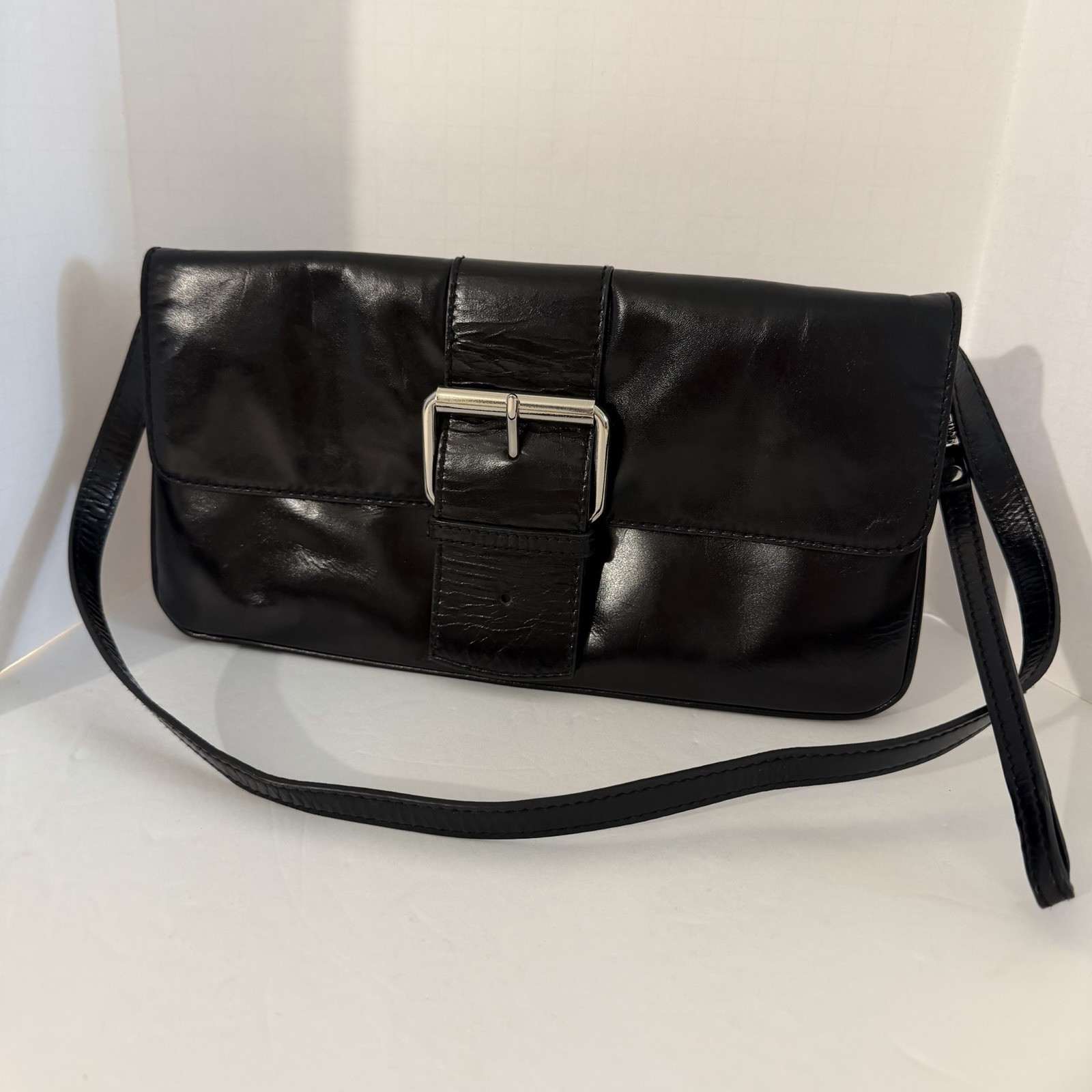 Giani Bernini Women’s Black Leather Purse/wristlet