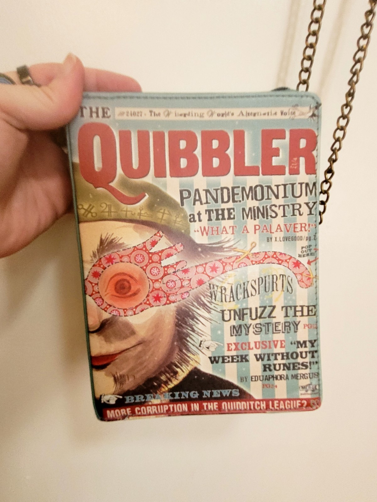 The Quibbler Luna Lovegood Crossbody Wallet Purse Harry Potter Spectrespecs