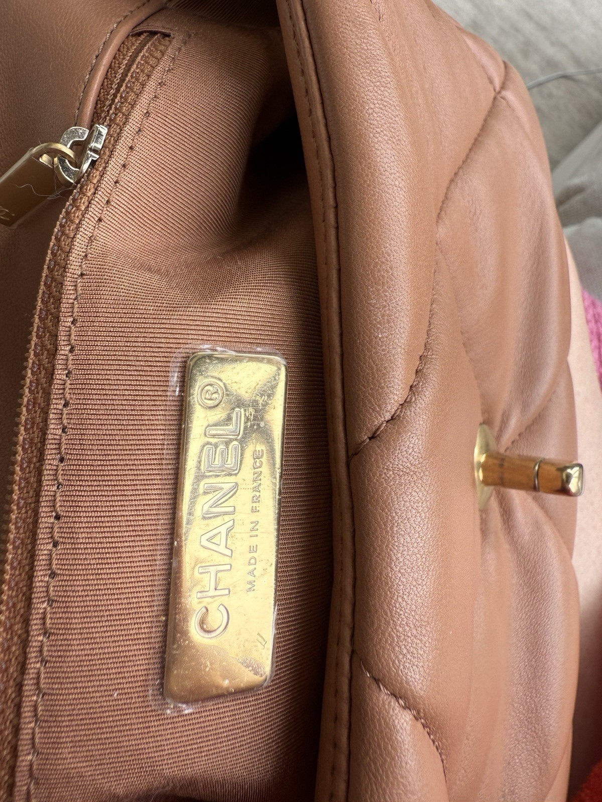 Chanel 19 Small Caramel 21K Rare Color