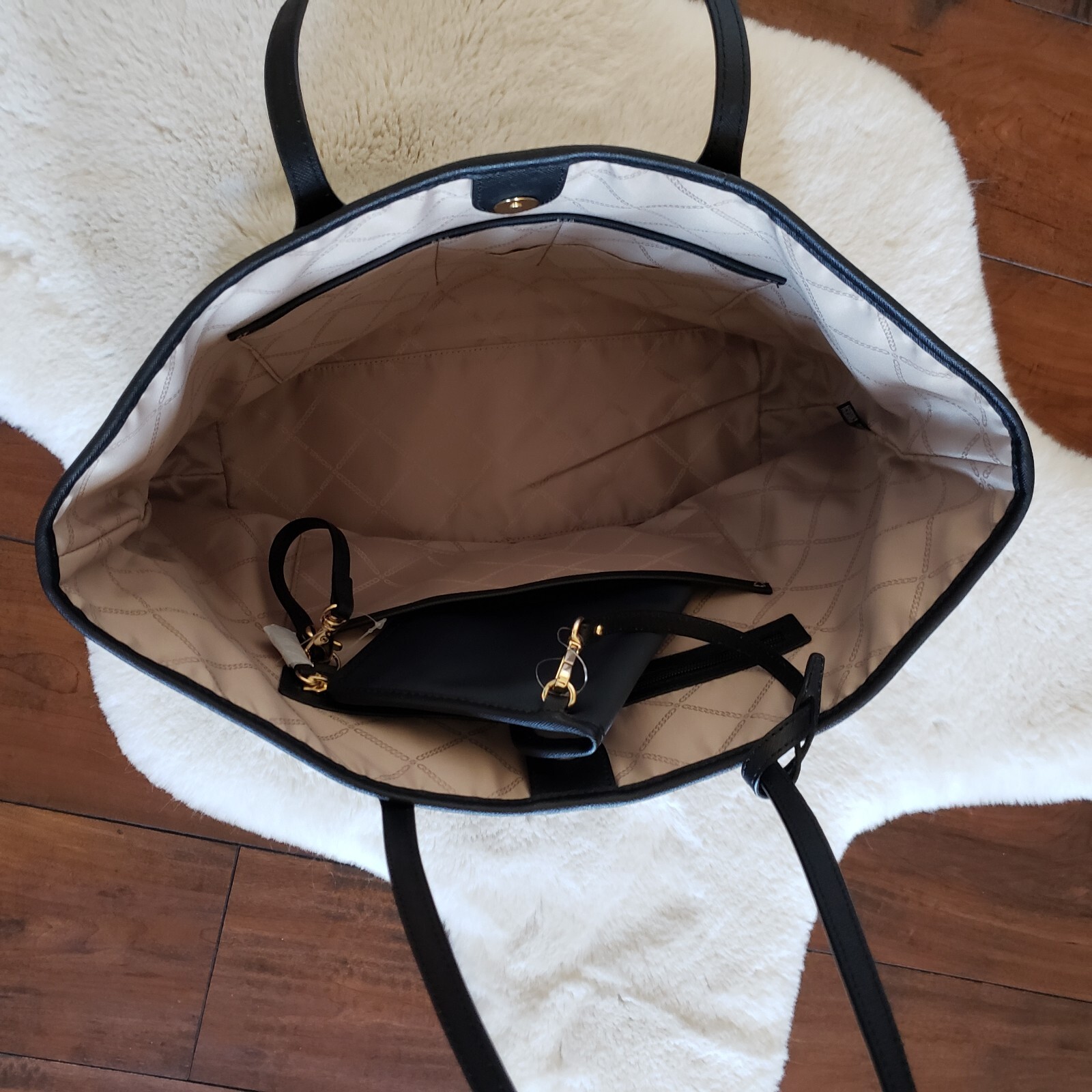 Michael Kors Eva Nylon Large Tote With Pouch in Navy Multi New Without Tag