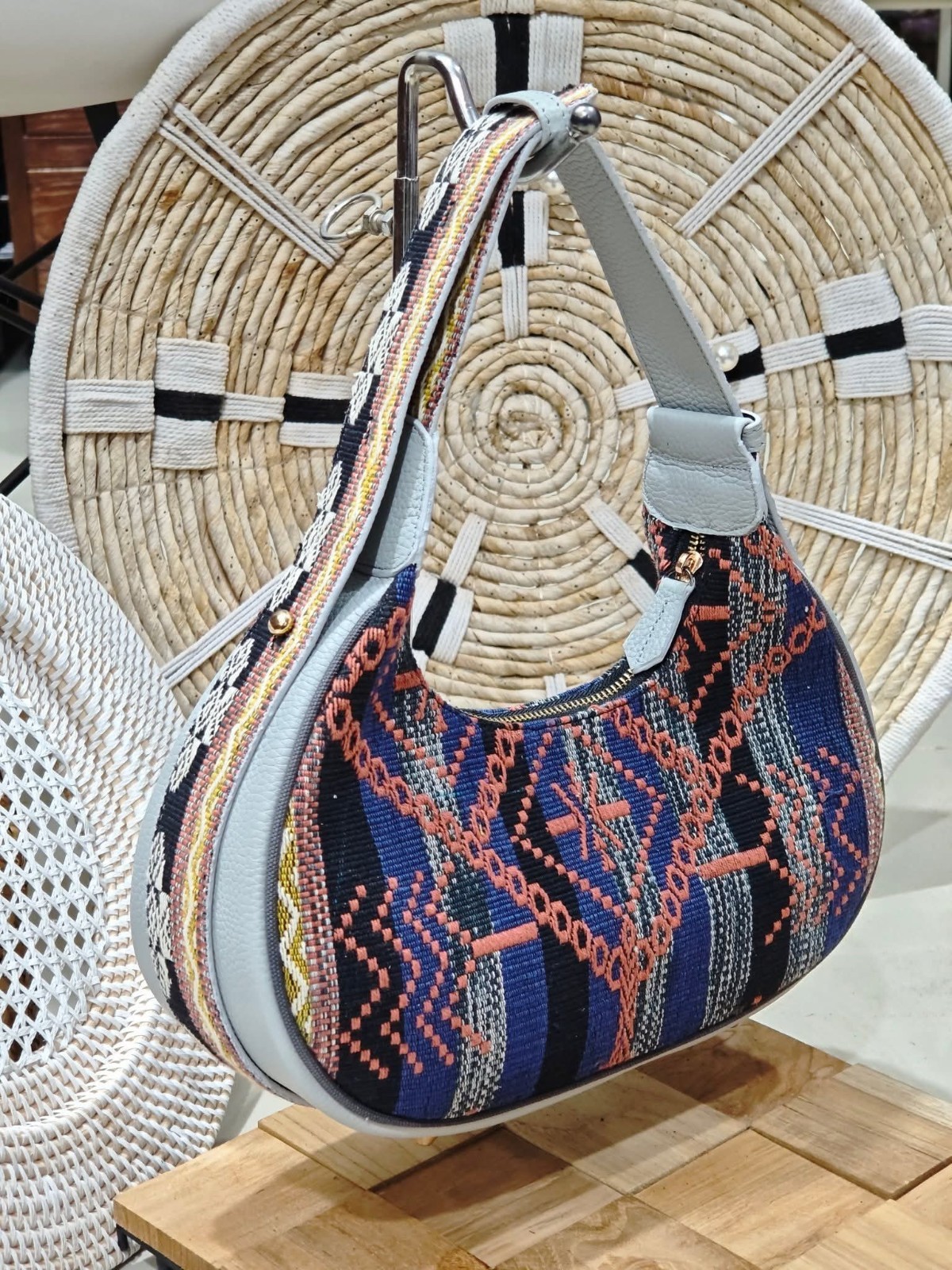 WOVEN FABRIC WOMEN BAG (TAS WANITA TENUN INDONESIA) SHOULDER & HANDBAGS