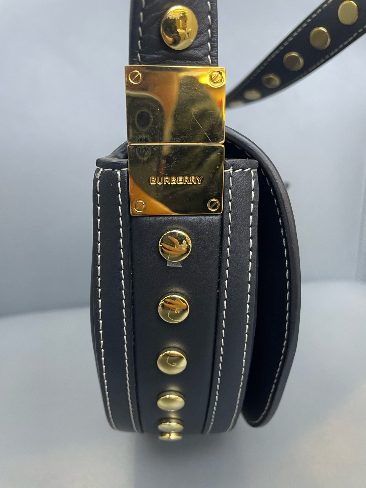 Burberry Pea Underarm Bag Normal Size Black Cowhide Leather 2-Way Duty Paid