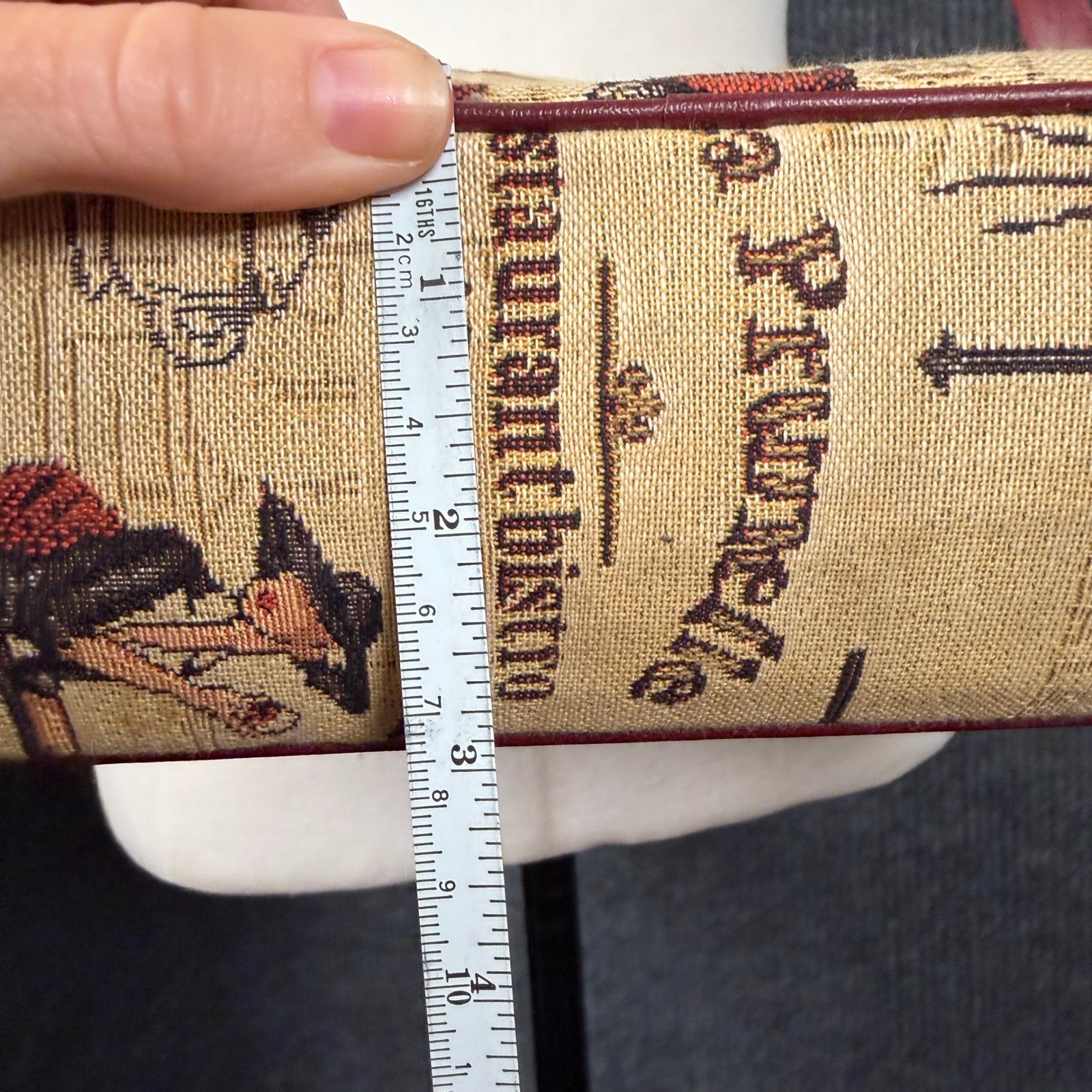 Vintage Tapestry Crossbody Bag Beige Red French Bistro Cocktails Chocolate Retro