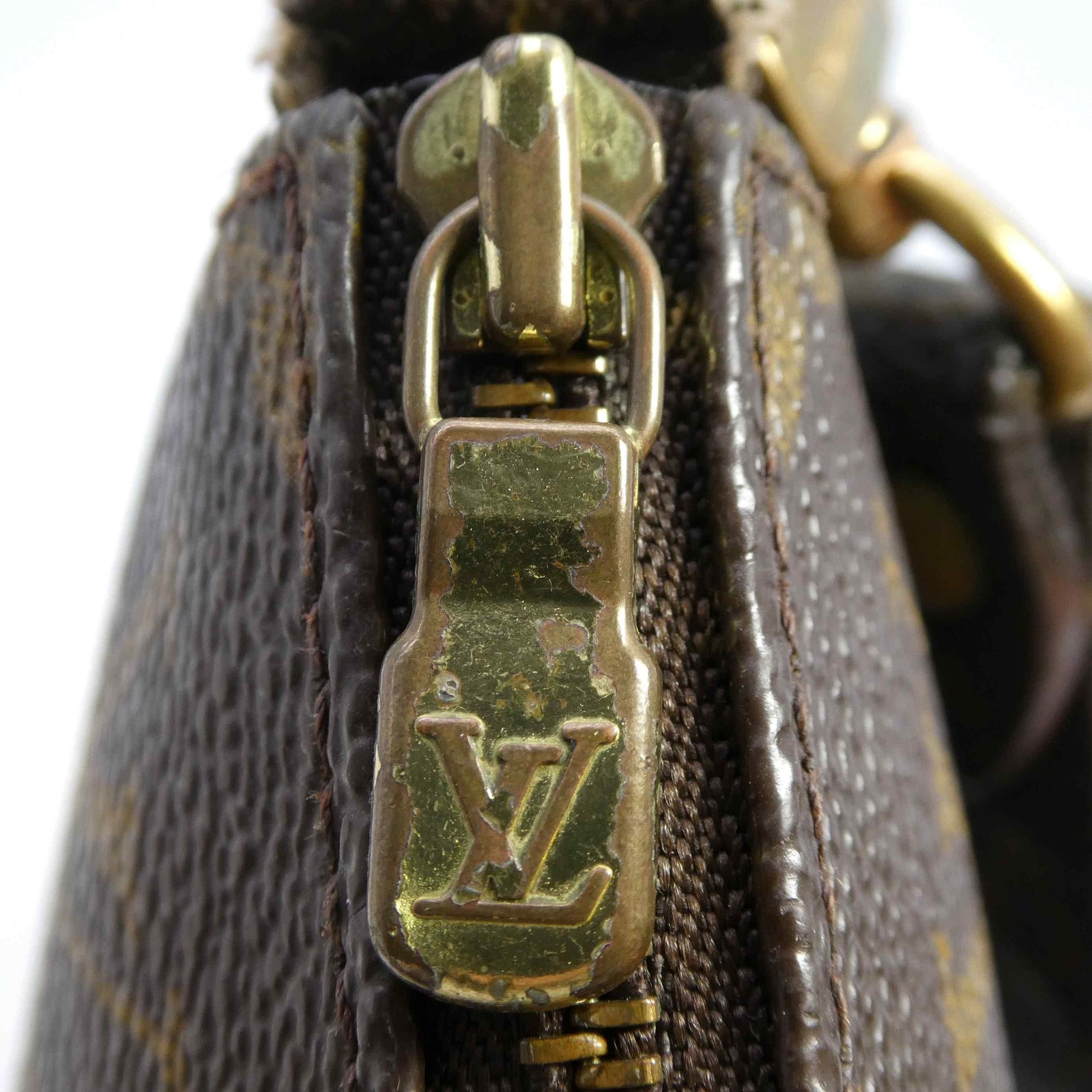 [Genuine Long Strap] Louis Vuitton Pochette Accessoires Bag M51980 Monogram 1065