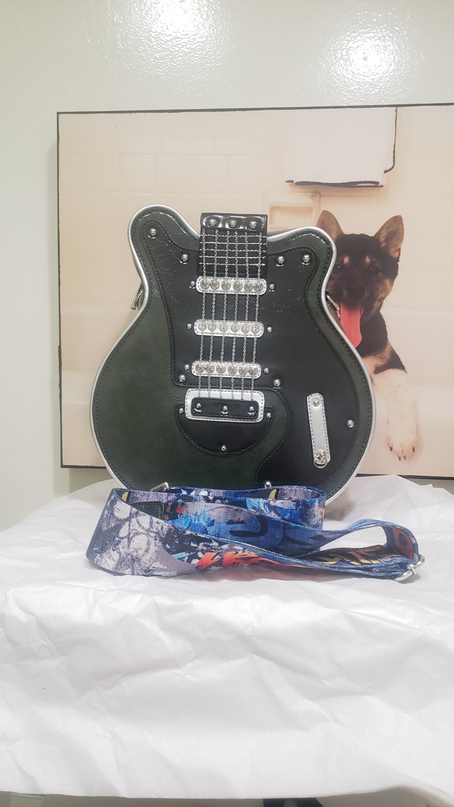 Gorgeous Guitar Shape Handbag
