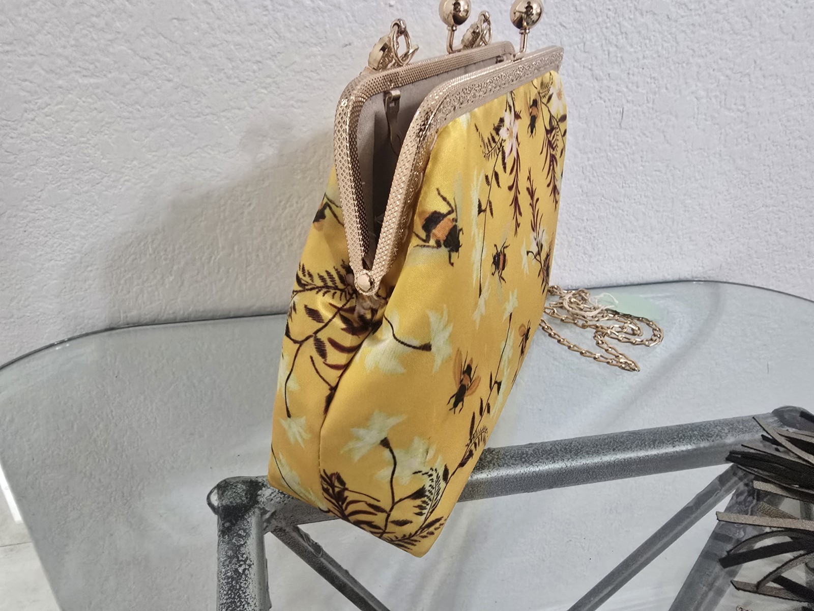 Bee Kisslock Bag Elegant Embroidered Whimsical Off Park Collection Gold Frame
