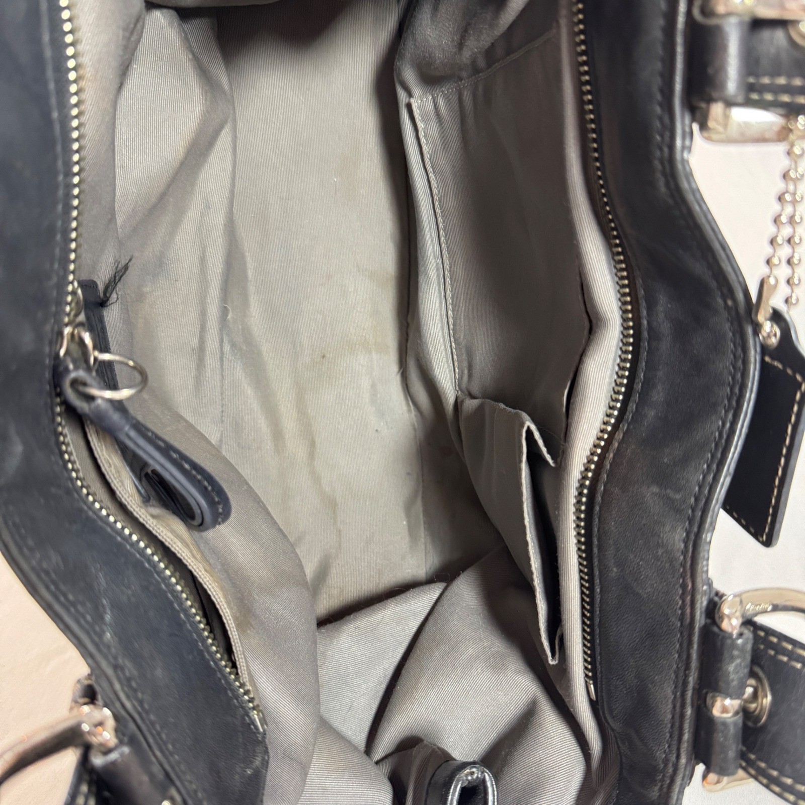 Vintage COACH Black Leather Soho Pleated Handbag Shoulder Work Purse F13732
