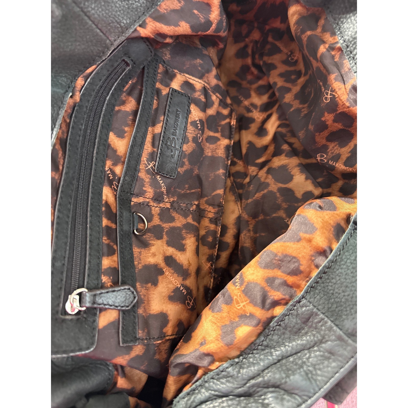 B. Makowsky Black Pebbled Leather Shoulder Bag Tassel Leopard Print Lining