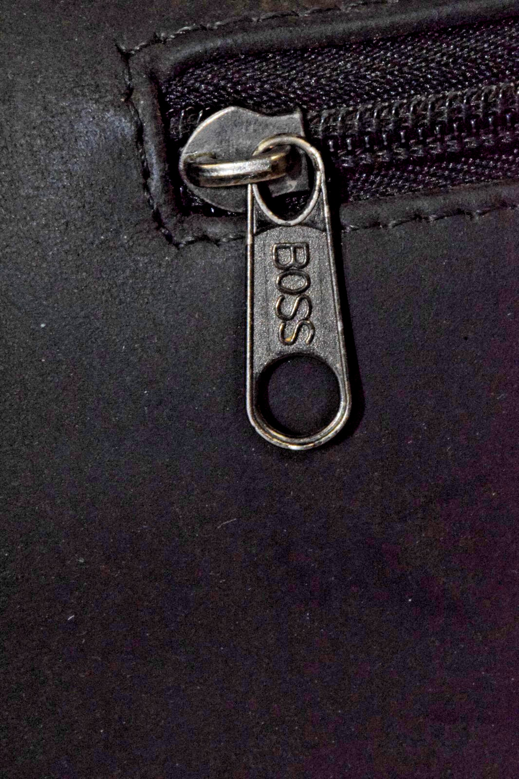Boss Bag Crossbody Front Flap Messenger Smooth Heavy Black Leather 10.5 x 10.5In