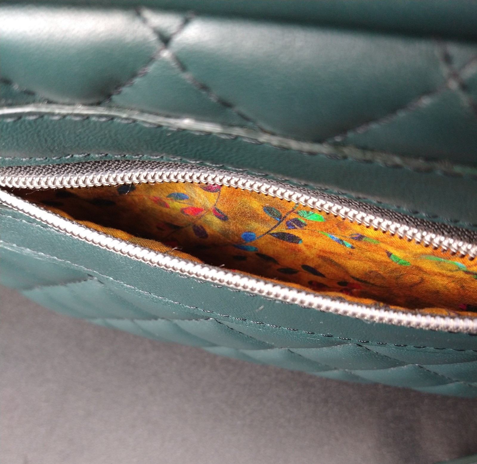 25% SALE! Handcrafted Leather Purse, Zip Closure, Zip Pockets 11 X 6 NO STRAPS