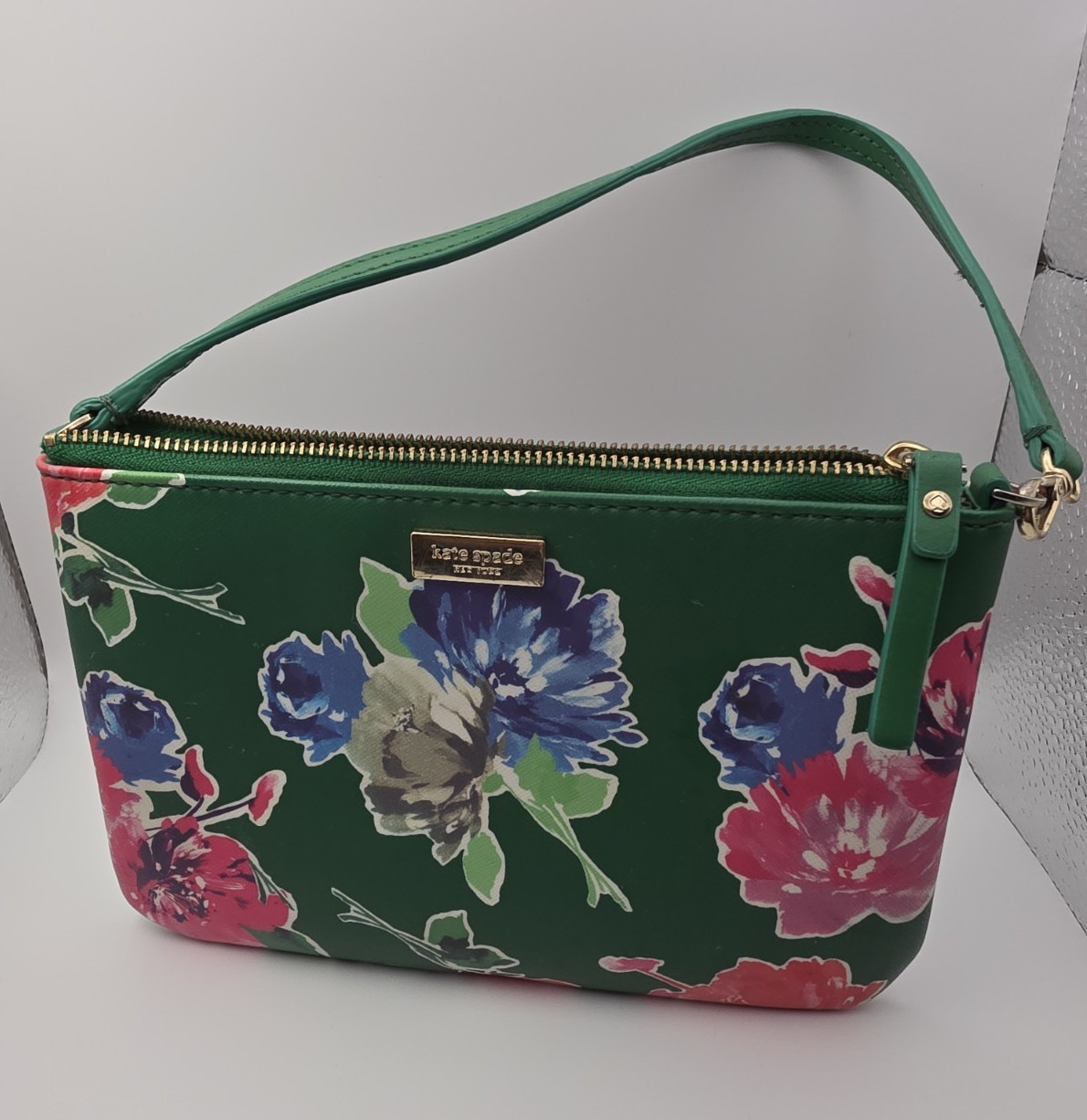 Kate Spade New York Green Floral Zip Shoulder Bag w/ Lined Inner Pockets
