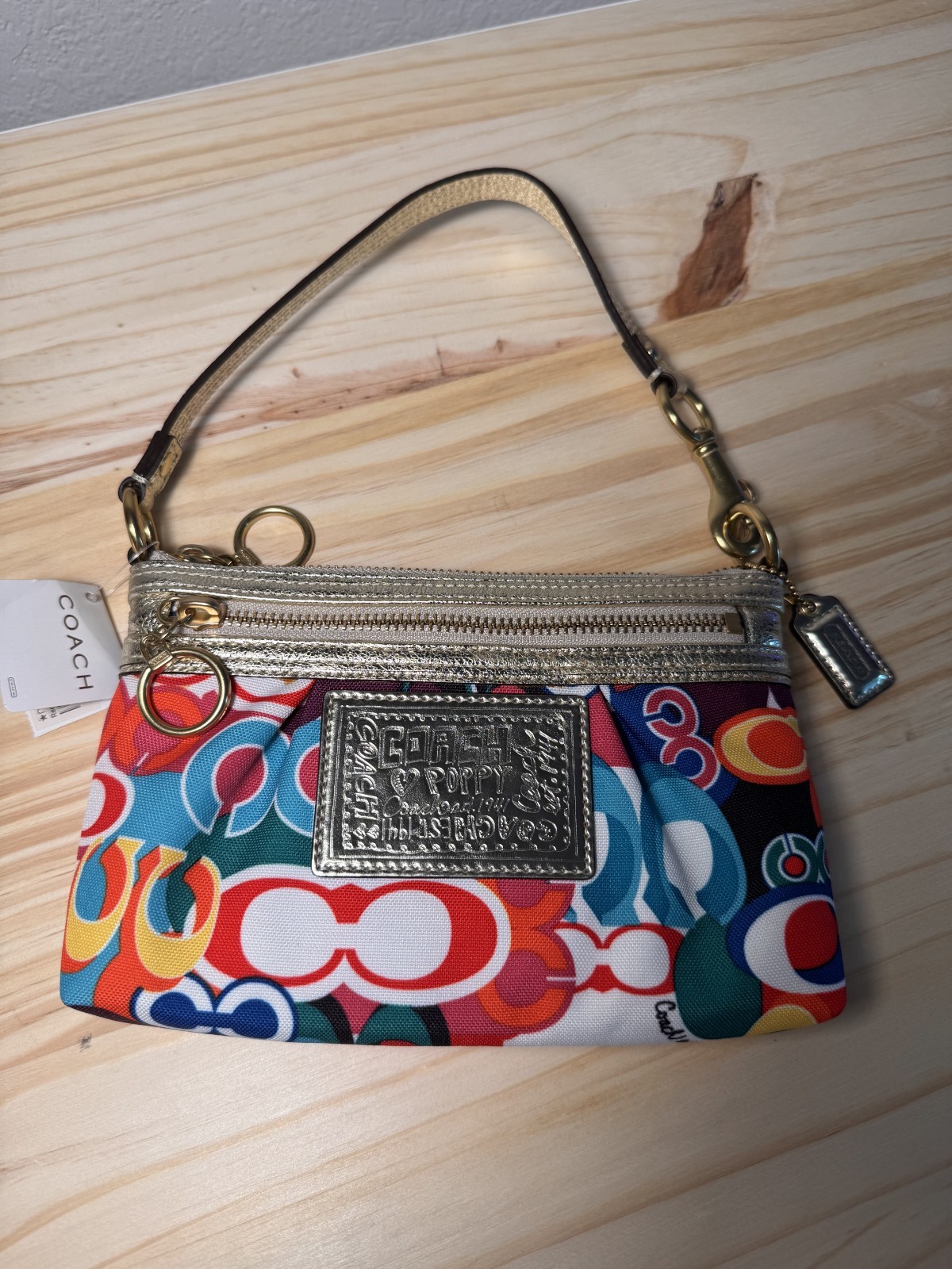 Y2K 2009 Coach Poppy Graffiti Large Pop C Print Wristlet Purse – 42898 – NWT
