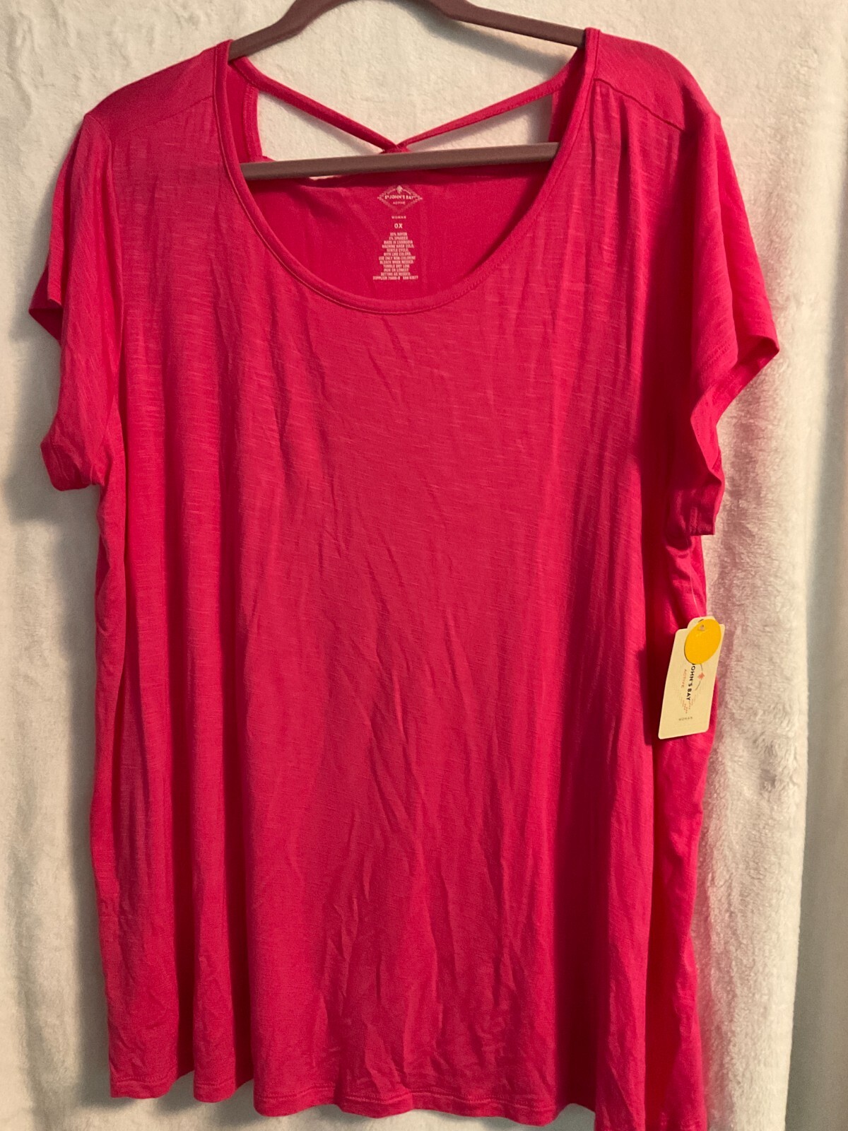 St. Johns Bay Active Yarrow Pink Rayon & Spandex Short Sleeve Criss Cross Top