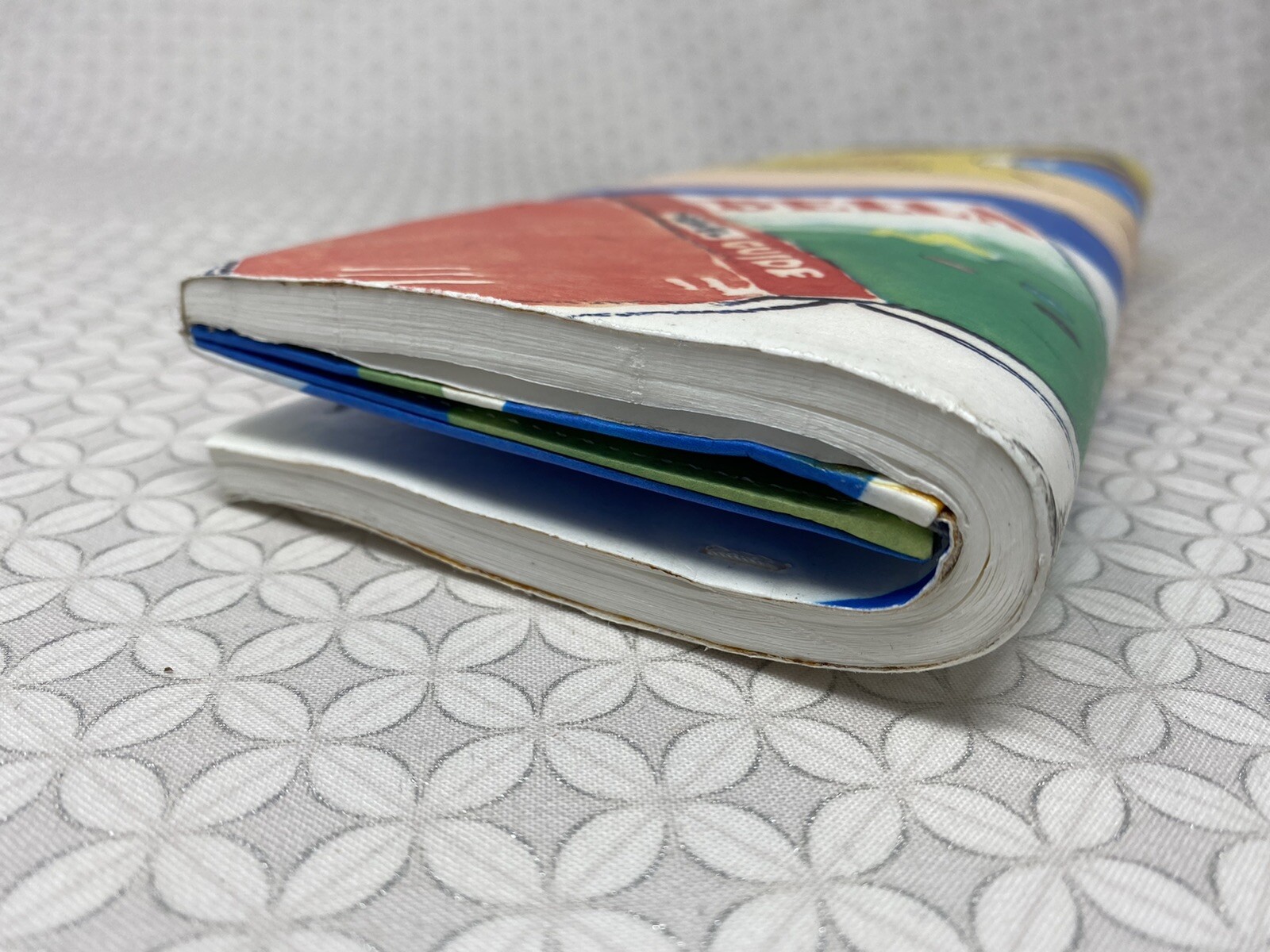 Kate Spade New York Via Limoni Vivi Magazine Clutch Purse Bella bruno grizzo