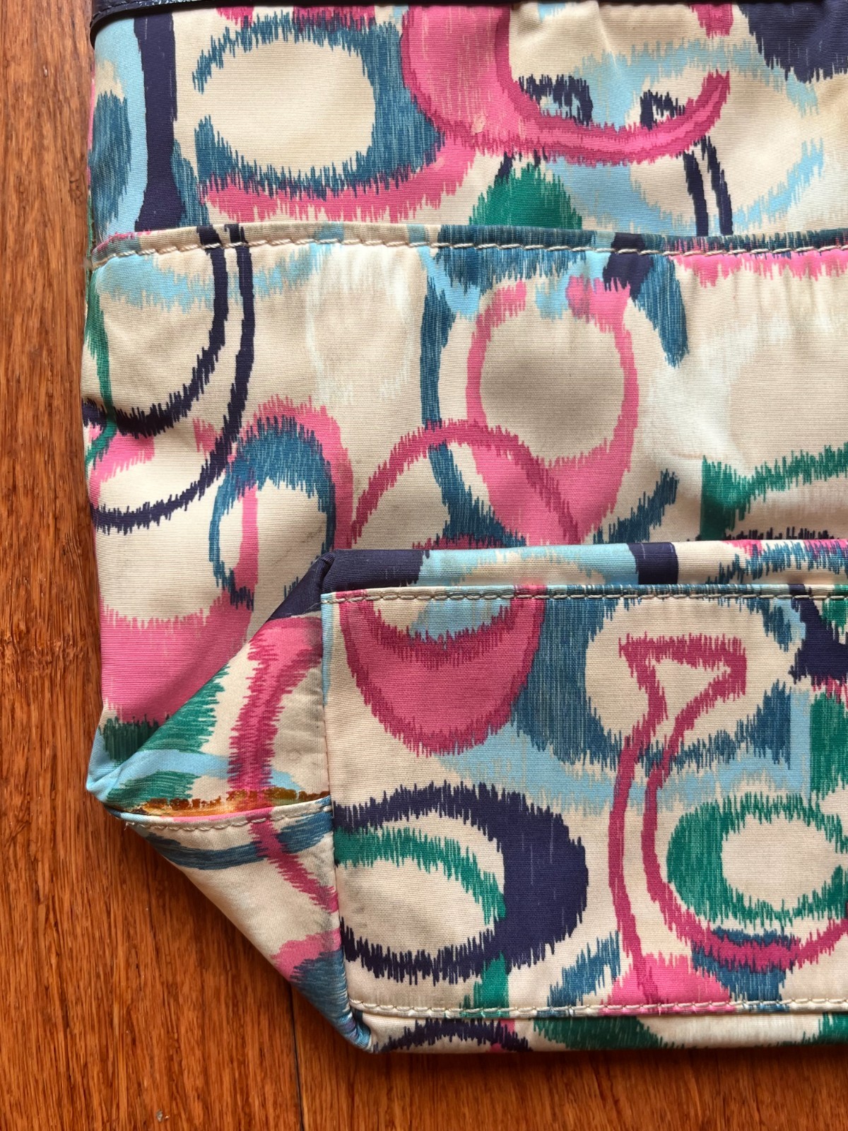 Coach Signature Ikat Print Bag F24450 Multicolor – used in good condition