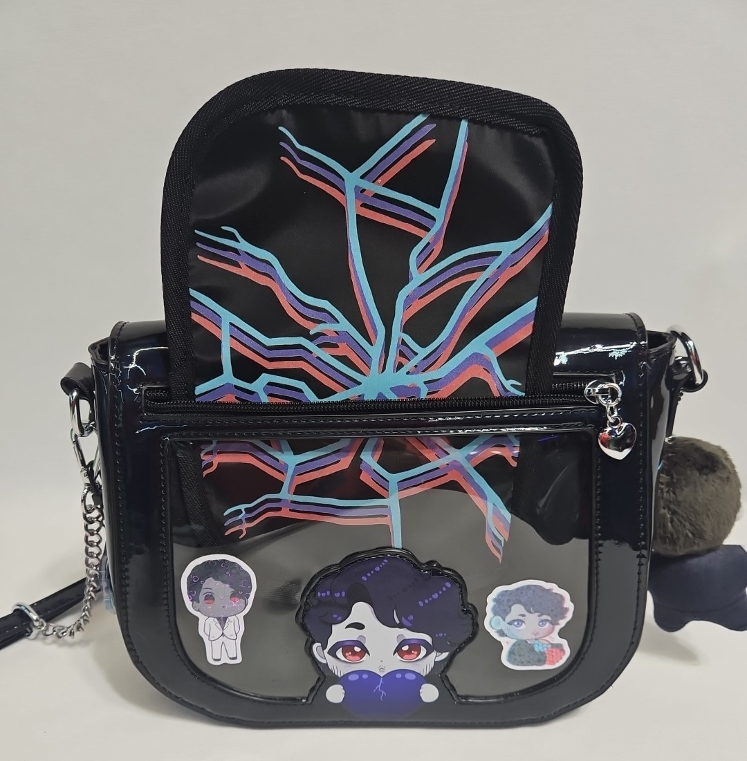 BLUE WOLF ANGEL DARK & WILFORD ITA BAG BLACK &SILVER PURSE W/KEYCHAINS