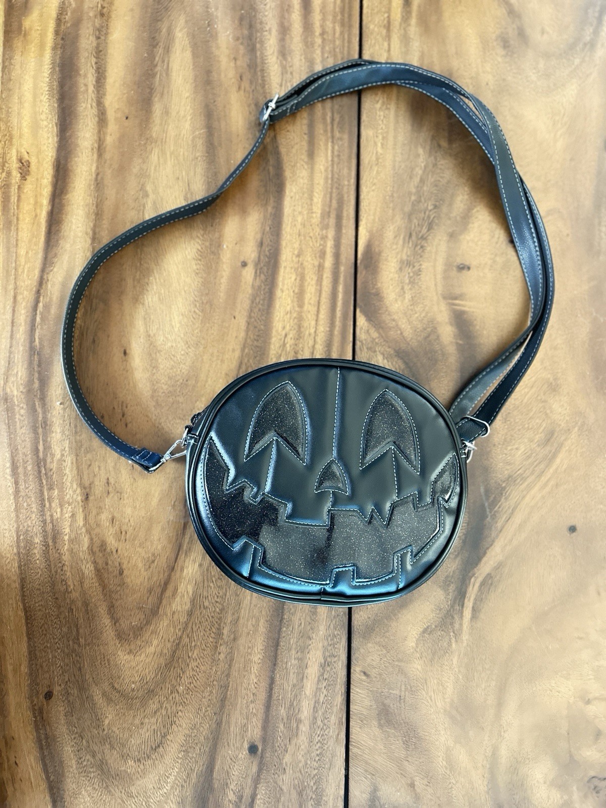 Love Pain And Stitches Glitter Black Pumpkin Crossbody Pumpkin Kult.