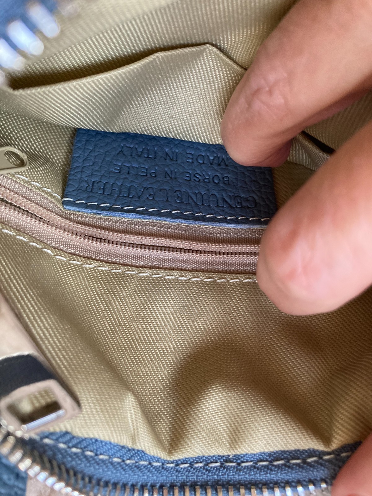 Firenze ? (READ) Italy Blue Pebbled Leather Convertible Crossbody Purse Bag