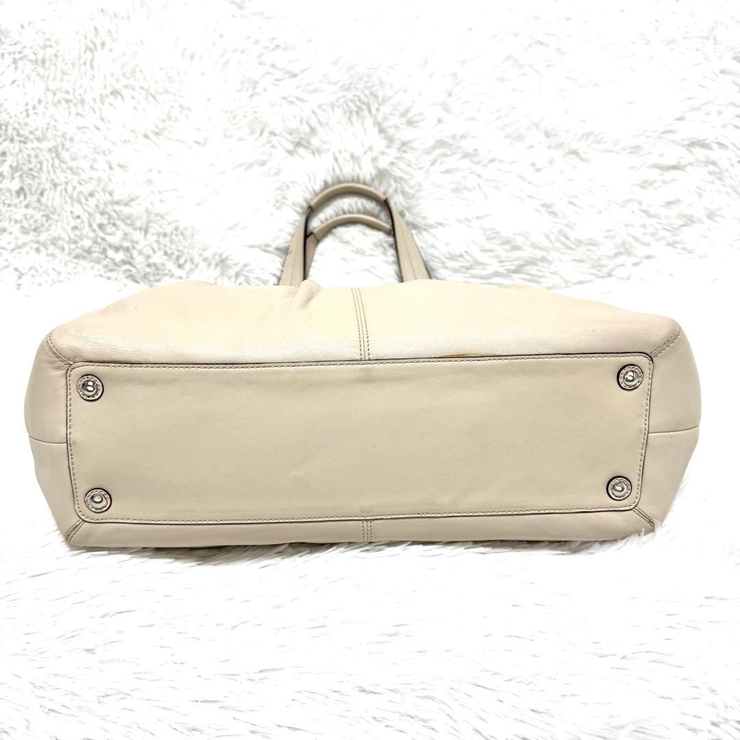 COACH Soho Leather Tote Bag 23cm x 46cm Large Capacity White