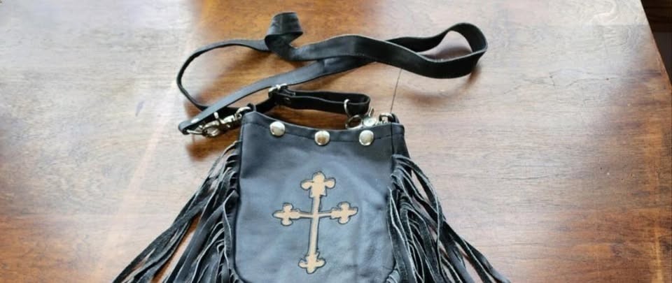 American Style Vintage Western Black Cow Leather Cross Fringe Crossbody bag