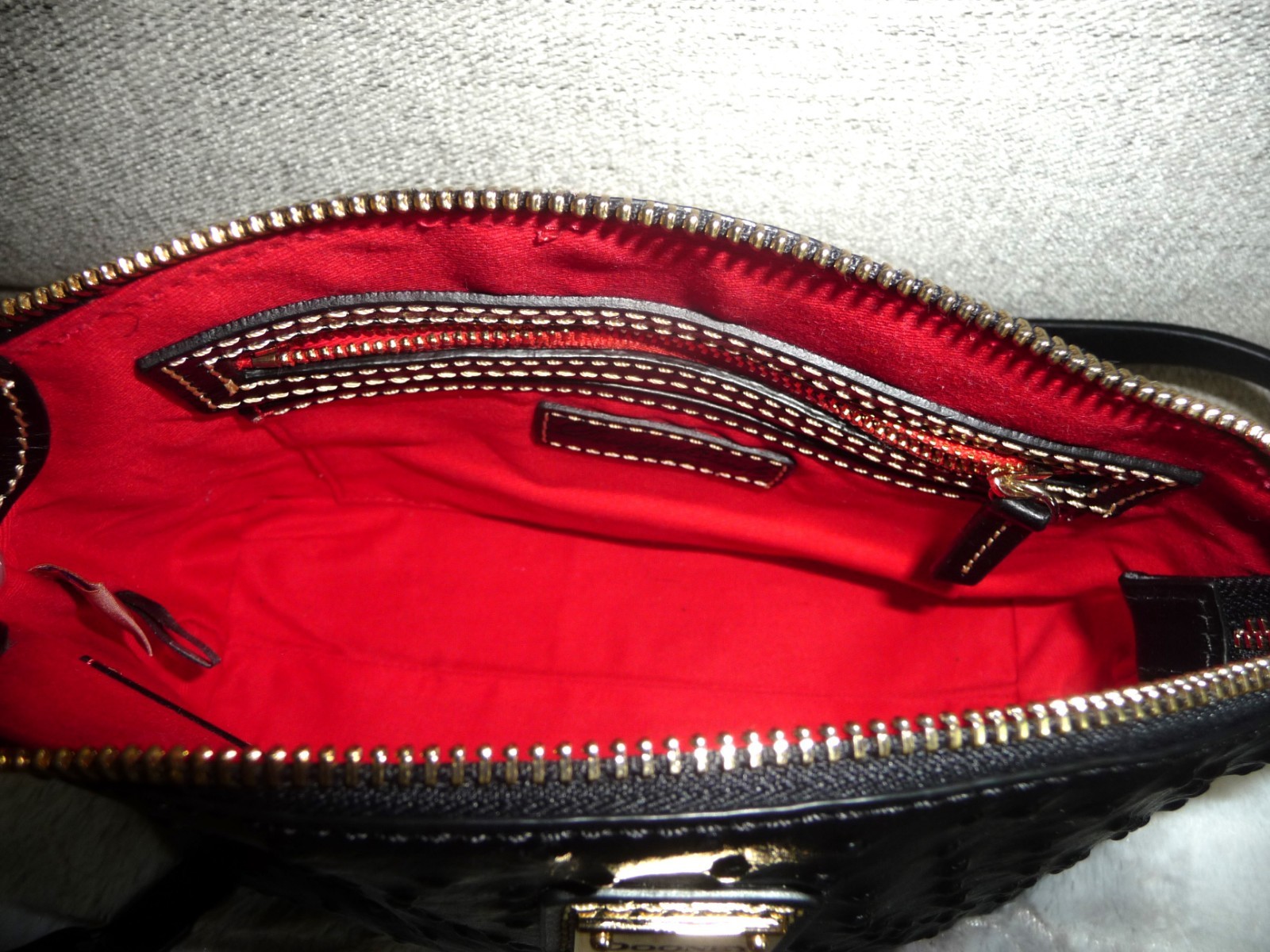BEAUTIFUL NWOT $229 DOONEY BOURKE SUKI BLACK LEATHER OSTRICH PRINT CROSSBODY BAG