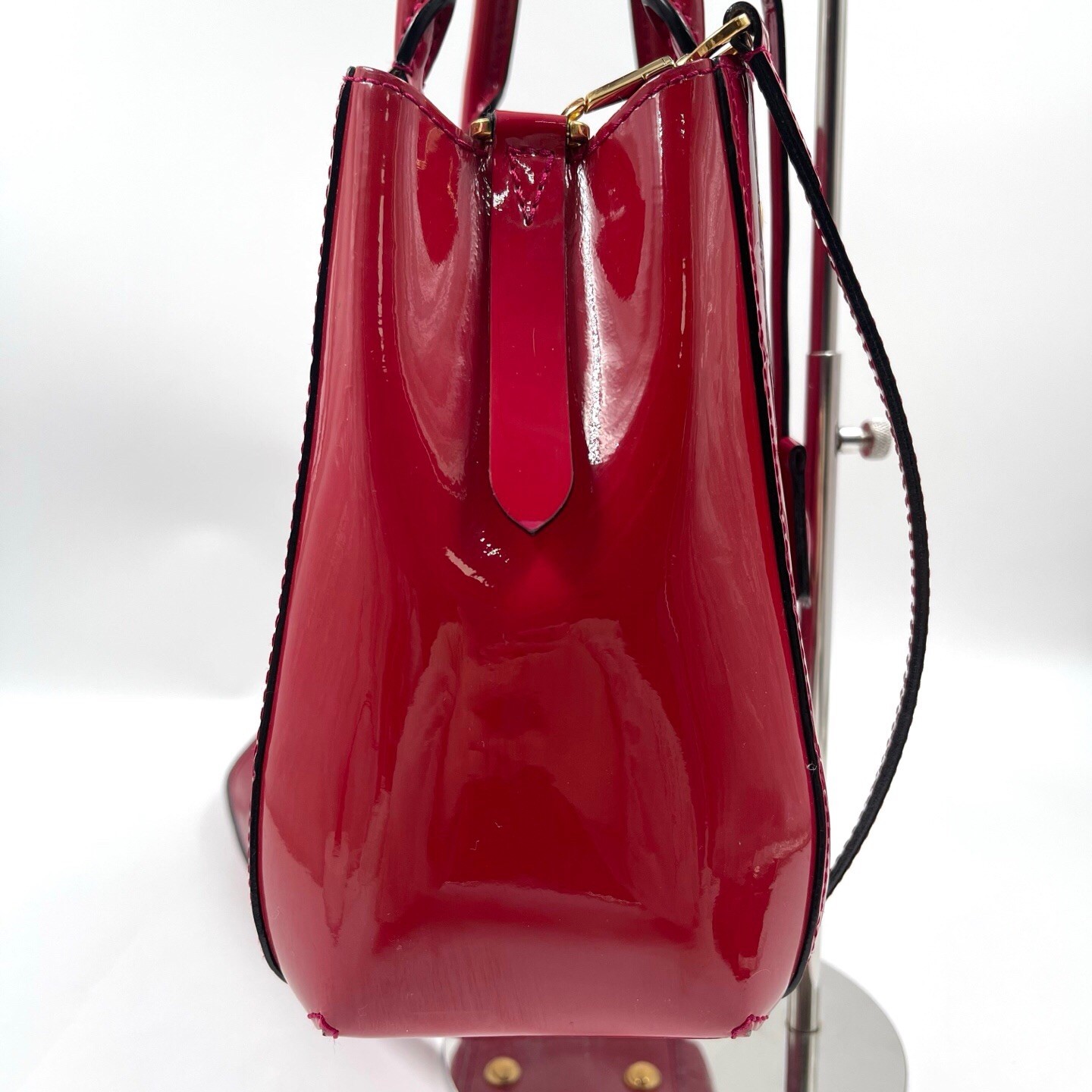 LOUIS VUITTON Montaigne BB Handbag Crossbody Patent Leather Red LV 032608