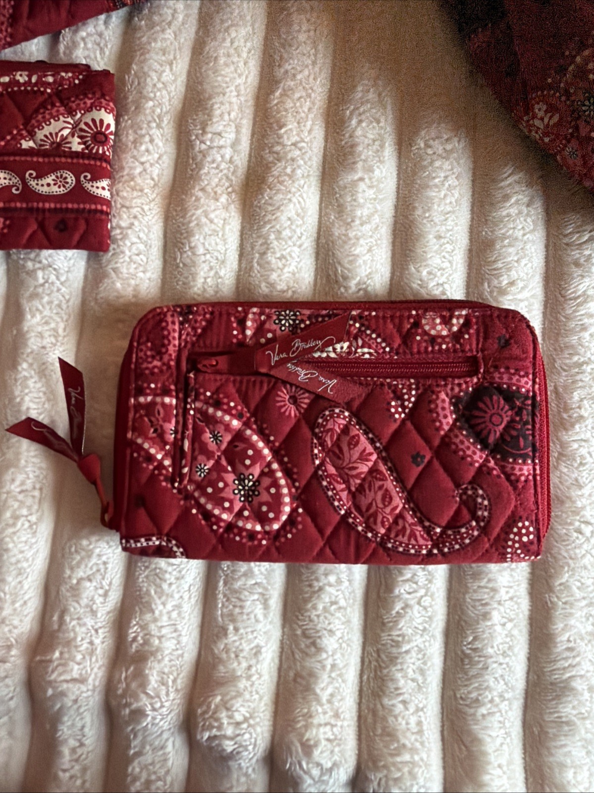 NWOT Vera Bradley Cargo Sling in Cotton Mesa Red + accessories 2006-2008