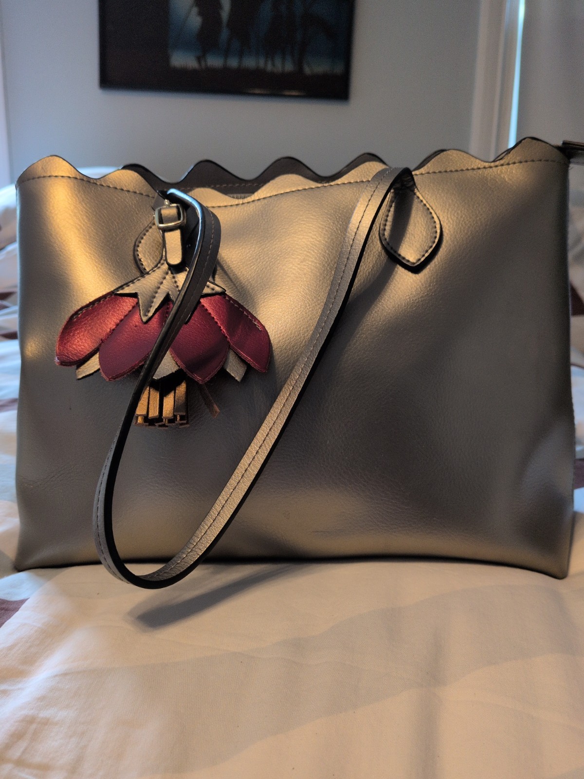Metallic Women’s Leather Zip Top Purse 9 Inch Drop Multi Season Shoulder Bag