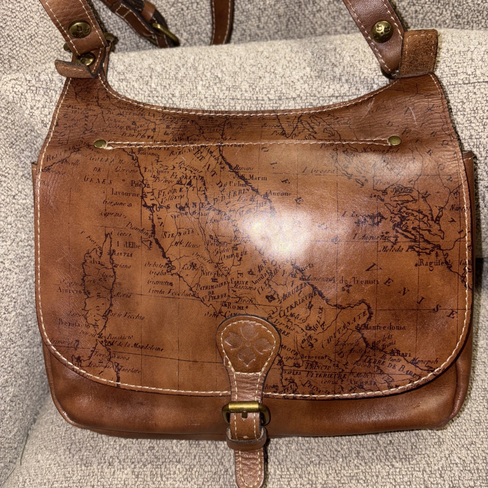14b Hard to find! $200 Patricia Nash Rosolini Leather Saddle Bag Purse Map Print