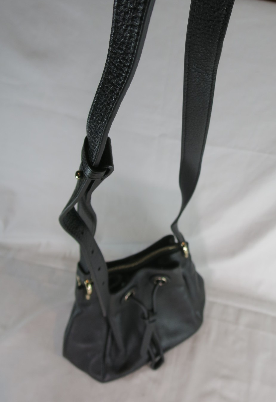 Cole Haan Grand Series Black Pebbled Leather Small Bucket Shoulder Cross Purse