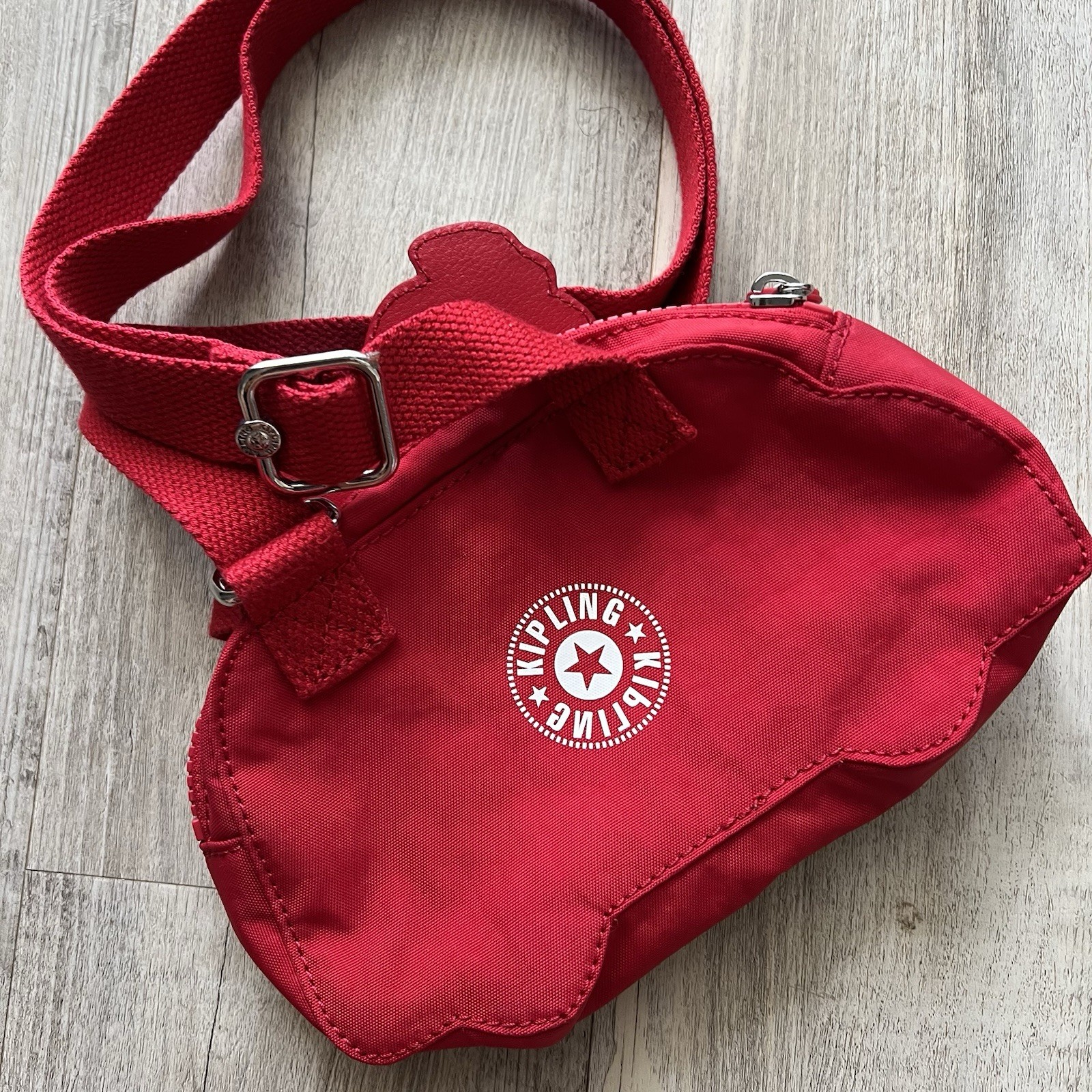 Kipling x Peanuts Snoopy Red Van Crossbody Bag Zip Closure Adjustable Strap