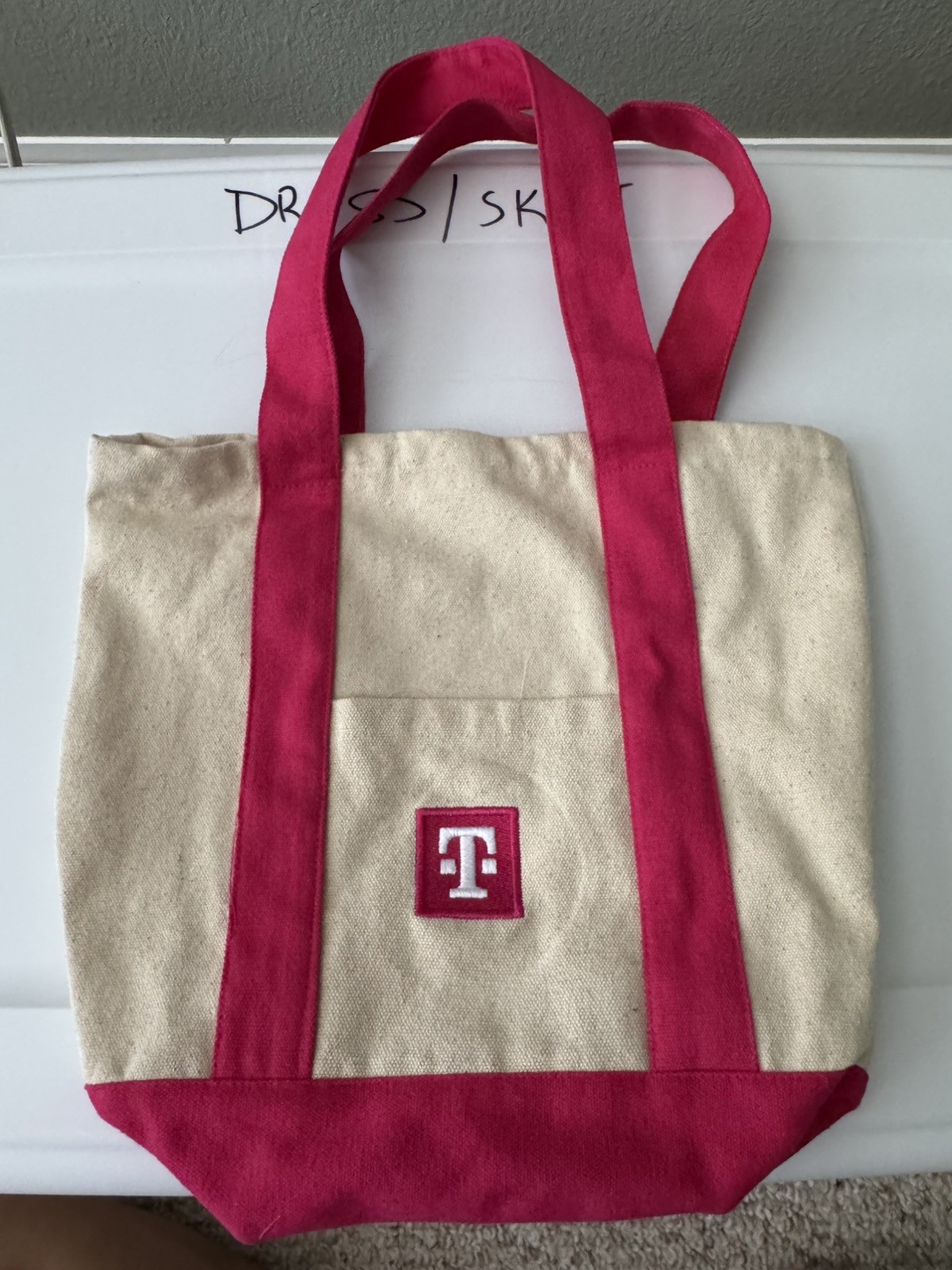 ~ T-MOBILE TUESDAY ~ MINI TOTE BAG ~ OFF WHITE WITH MAGENTA HANDLES ~ NEW ~
