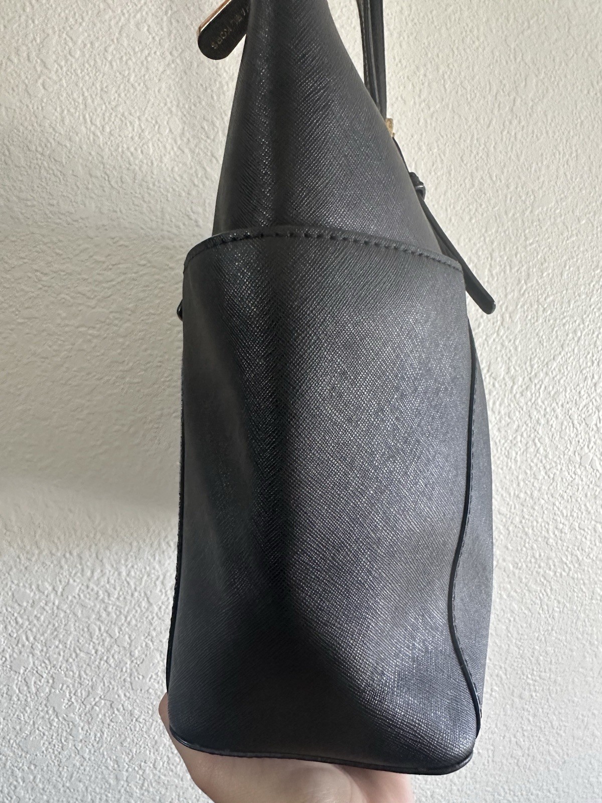 Michael Kors Charlotte Large Saffiano Leather Top-Zip Tote Bag Black Gold MK