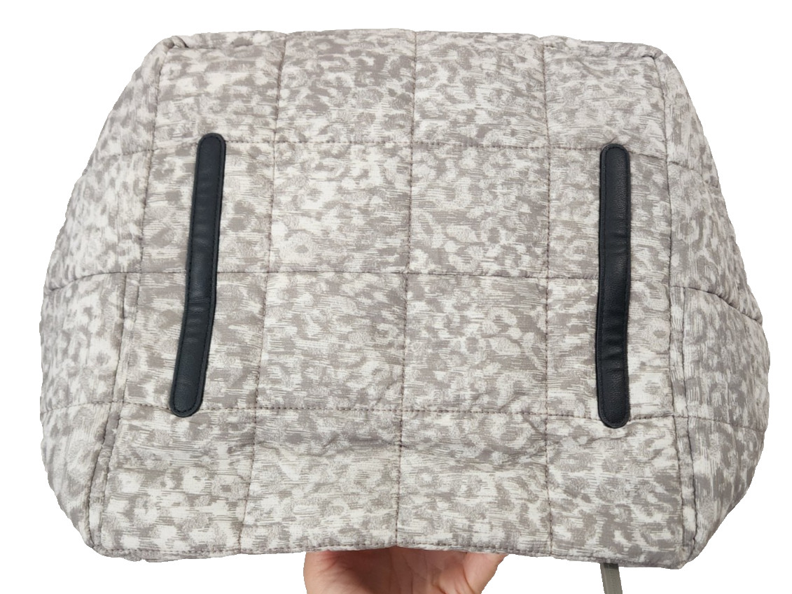 Lululemon Quilted Grid Tote Bag 26L Lined Leopard White Opal Carbon Dust (Large)