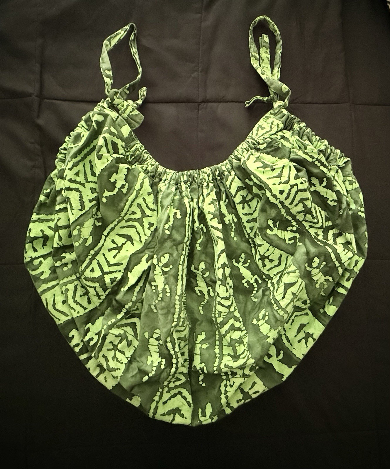 Extra Big Green Aloha Print Beach/Towel/Bulky Item Bag With Adjustable Straps
