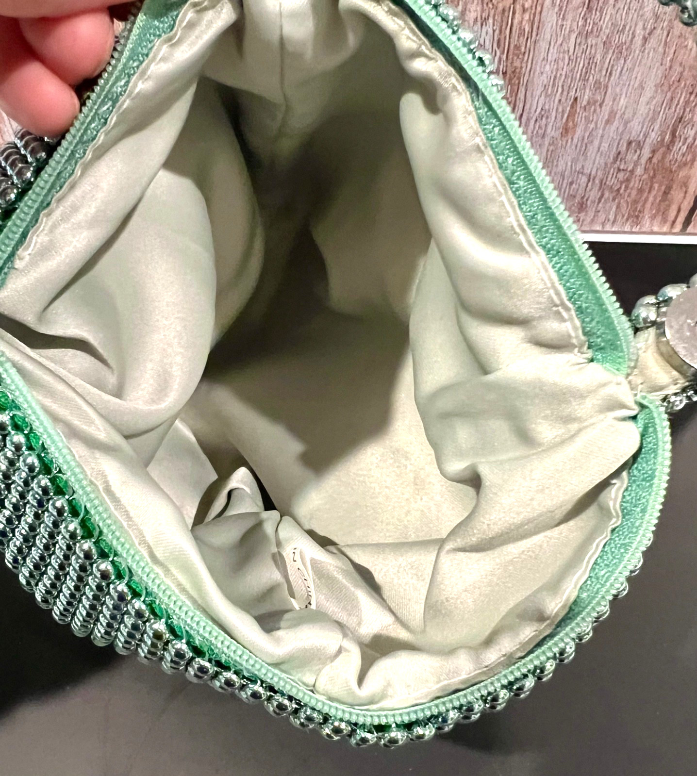 Bead Mint Green Wristlet Triangle Pouch Purse Evening Handbag Zipper & Magnet