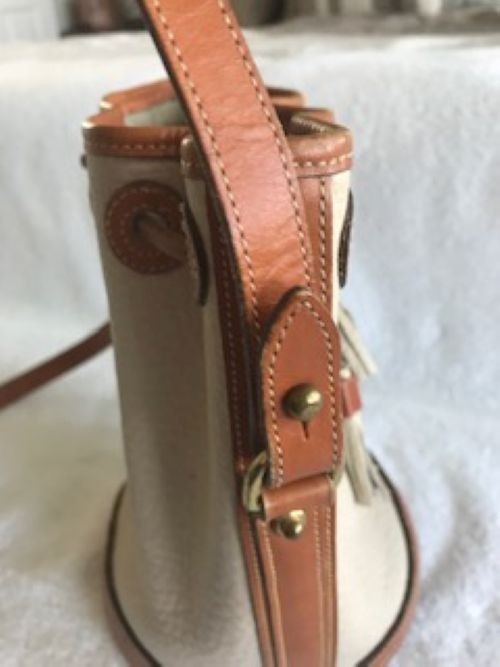 Dooney & Bourke Round Drawstring – White