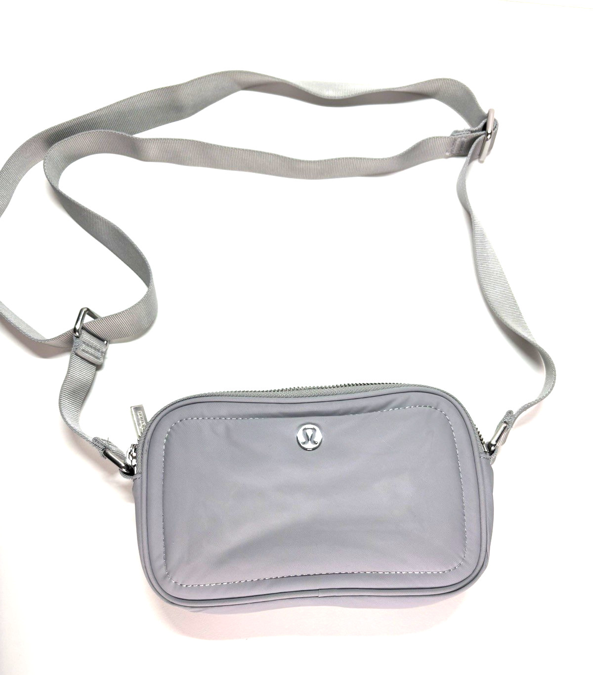 Lululemon Everywhere Crossbody Bag Grey Small 8×4.5×2 inches
