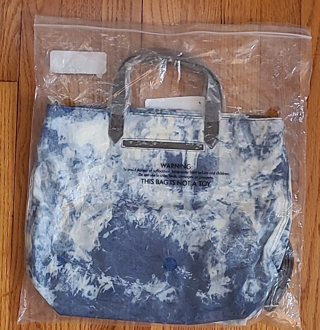 Thirty-One Window Shopper Tie Dye Sky Blue BRAND NEW 14×12 Tote CROSSBODY Strap